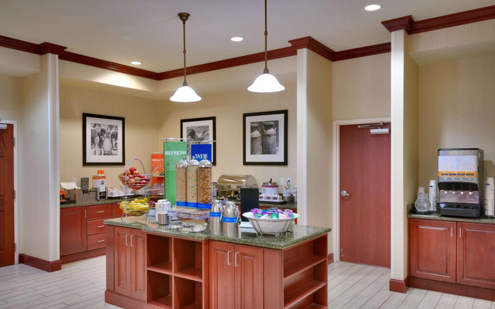 Hampton Inn Tremonton Exteriér fotografie